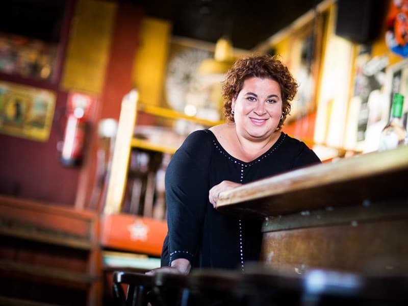 Zangeres Barbara Straathof (41) Overleden